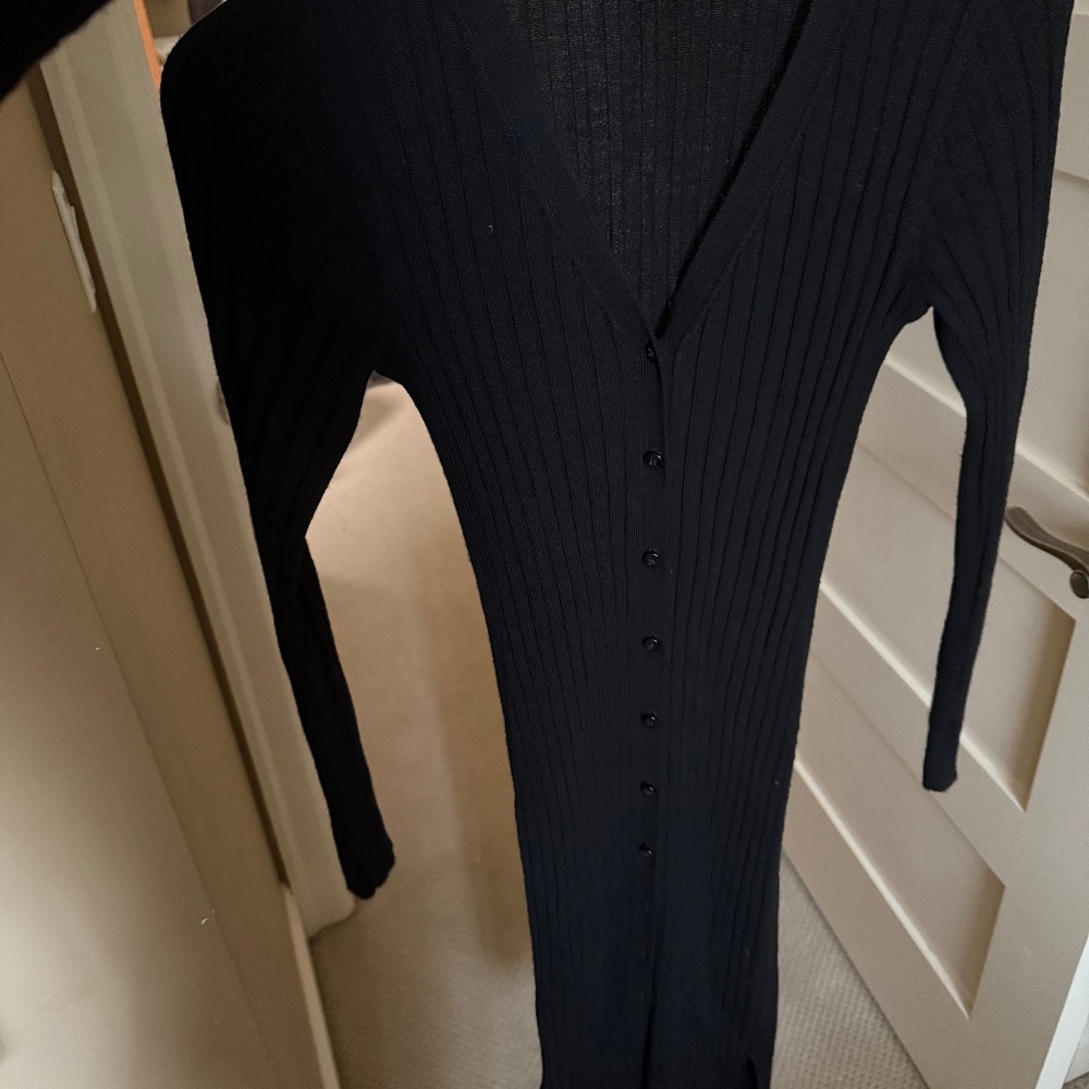 Club Monaco 100% Wool - Picture 2 of 5